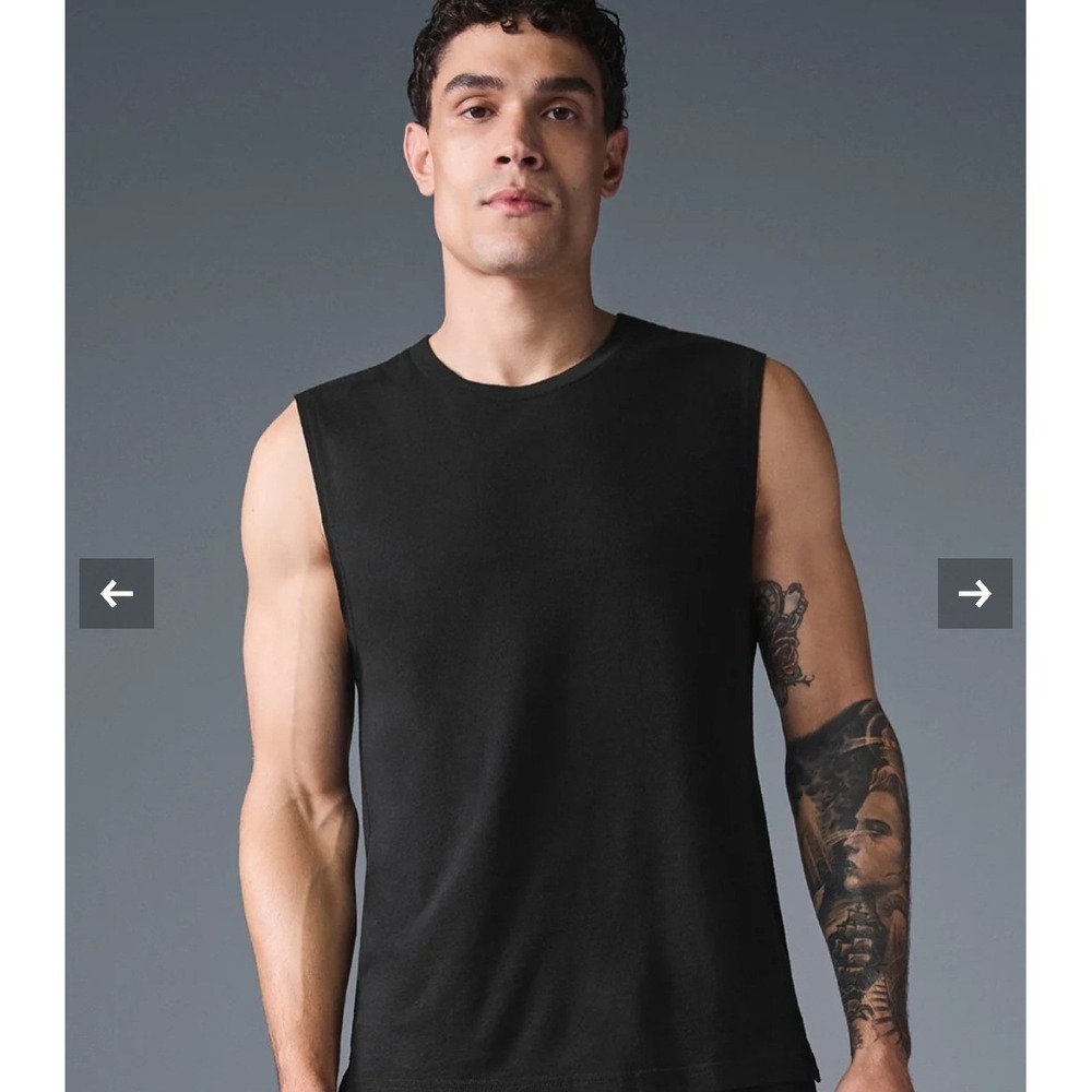 Alo Yoga Triumph Muscle Tank Black Sleeveless Gym Shirt M2033R Mens Size Medium